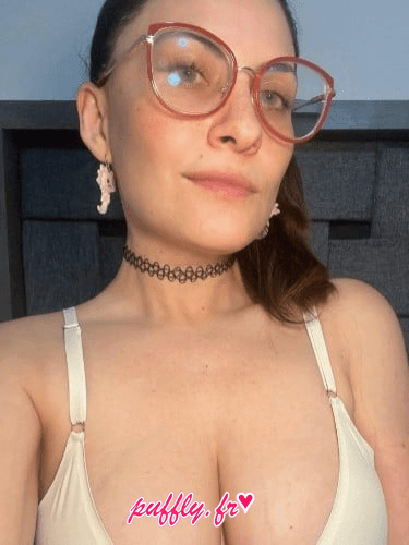 Yanine in Bordeaux — anal, Deepthrot, 69 Pur, Escort | Puffly — photo 3
