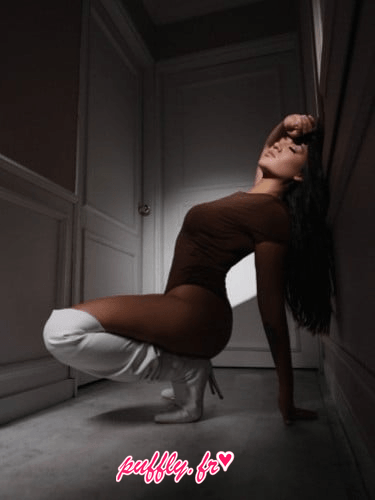 Profil de Cata à Paris